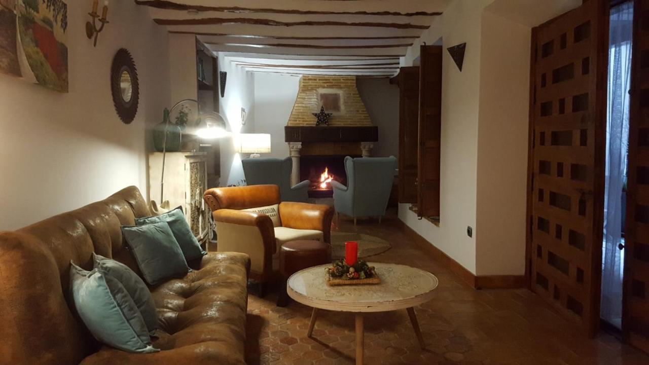 La Posada De Chinchilla Chinchilla de Monte-Aragón Extérieur photo